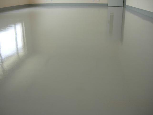 普通水泥怎么做自流平,普通水泥地板和自流平有區(qū)別嗎？ 　